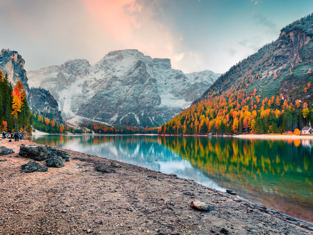 Kıbrıs Hareketli Uçaklı Orta Avrupa Masalı Turu AJer Havayolları ile 7 Gece 8 Gün