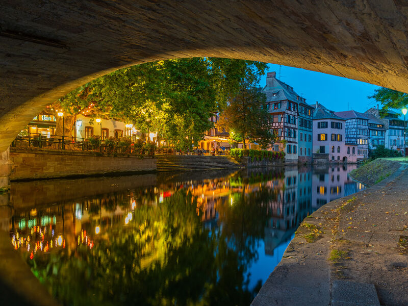 Ankara`dan Direkt Hareket Görkemli Rüya Üçgeni Almanya - Fransa - İsviçre 3 Gece - SunExpress ile 20 Ocak Hareket (Sömestr Özel) AT1014
