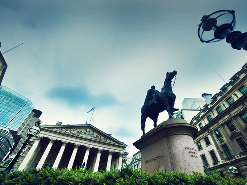 Görkemli Londra ve Kraliyet Sarayları Turu 3 Gece - THY ile 30 Nisan Hareket (01 Mayıs Özel) AT1156
