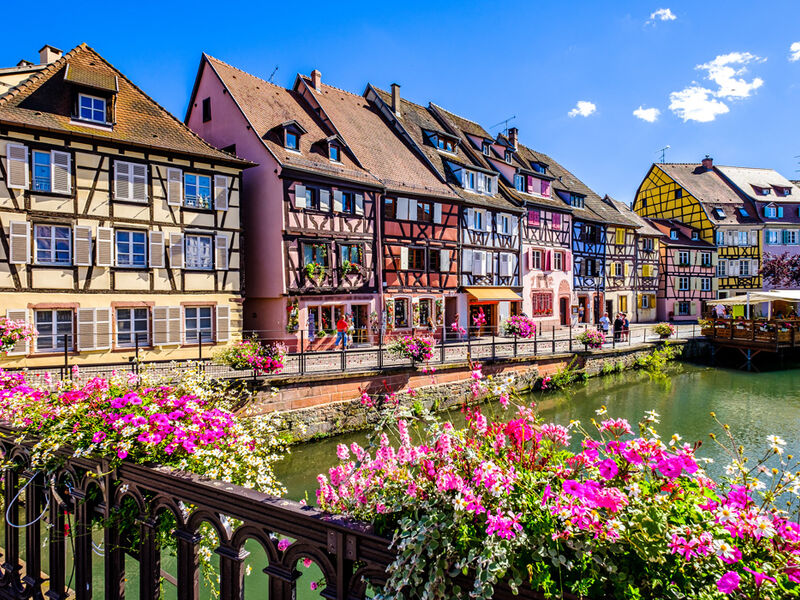 İzmir`den Direkt Hareket Görkemli Rüya Üçgeni Almanya - Fransa - İsviçre 3 Gece - SunExpress ile 23 ve 30 Nisan Hareket (İlkbahar Dönemi) AT1292