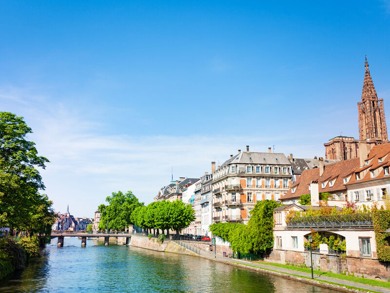 Ankara`dan Direkt Hareket Görkemli Rüya Üçgeni Almanya - Fransa - İsviçre 3 Gece - SunExpress ile 20 Ocak Hareket (Sömestr Özel) AT1014
