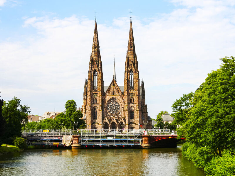 Ankara`dan Direkt Hareket Görkemli Rüya Üçgeni Almanya - Fransa - İsviçre 3 Gece - SunExpress ile 20 Ocak Hareket (Sömestr Özel) AT1014
