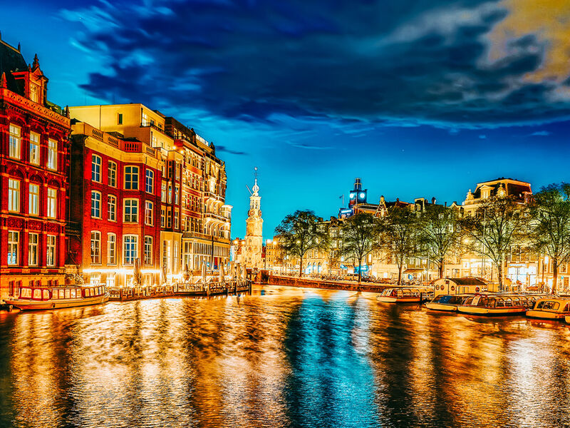 Ankara`dan Direket Hareket Görkemli Üçlü Benelüx & Fransa & Almanya 7 Gece - SunExpress ile 08 Kasım (1.Ara Tatil Özel) AT1009
