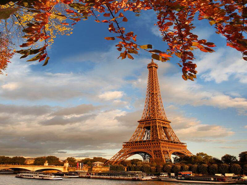 Görkemli Paris ve İncileri 3 Gece - THY ile 27 Mayıs Hareket (Kurban Bayramı Özel) AT1179
