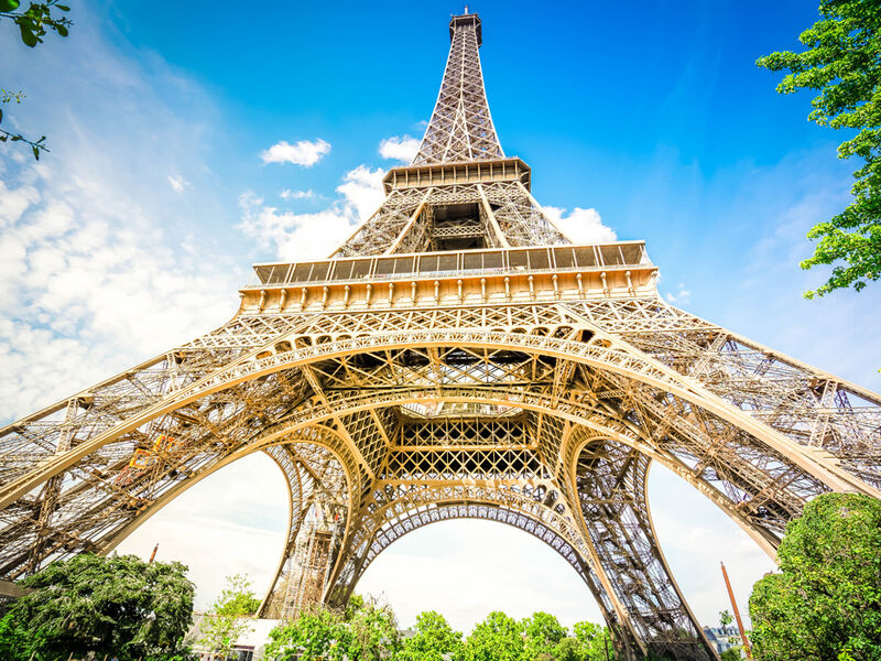 Ankara`dan Direket Hareket Görkemli Üçlü Benelüx & Fransa & Almanya 7 Gece - SunExpress ile 08 Kasım (1.Ara Tatil Özel) AT1009
