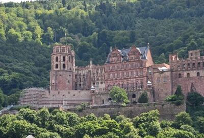 ANTALYA'DAN BERNİNA EXPRESS ILE  İTALYA & FRANSA & İSVİÇRE & ALMANYA TURU SunExpress Havayolları ile 5 gece Sabah Basel Gidiş – Akşam Milano Dönüş