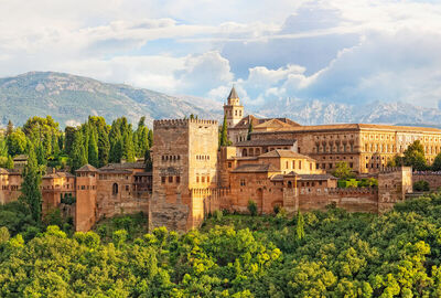 Görkemli Portekiz ve Endülüs Şehirleri 7 Gece - THY ile (2026 Kış Dönemi) (OPO - AGP) AT100