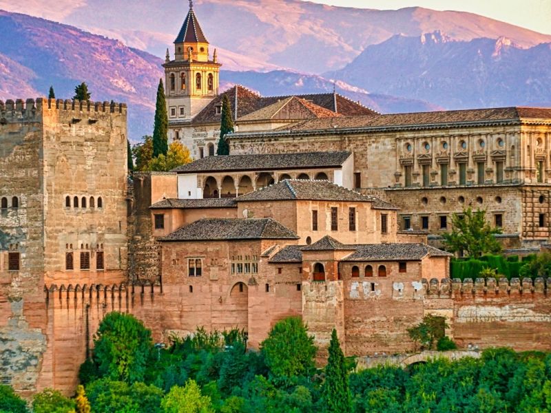 Elazığ Hareketli Barcelona Turu Ajet Havayolları İle 3 Gece Promosyon