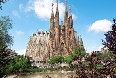 İzmir`den Direkt Hareket Görkemli Barselona ve Mimari Harikalar 3 Gece - SunExpress Hava Yolları ile (2026 Kış Dönemi) AT1238
