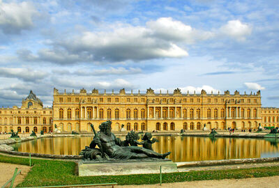 Görkemli Paris ve İncileri 3 Gece - THY ile 30 Nisan Hareket (01 Mayıs Özel) AT1180
