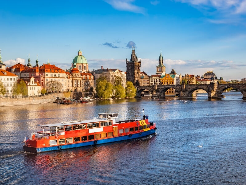 İstanbul Hareketli Prag Turu
