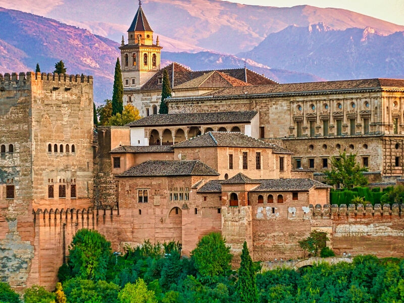 19 Mayıs Özel Görkemli İspanya ve Endülüs Şehirleri Turu Türk Havayolları ile 7 Gece ATS001